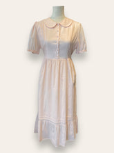 Simple Retro Pink w embroidery Dress M