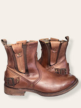 CAT tan ankle boot with buckle 10