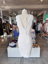 Main Strip white lace dress S