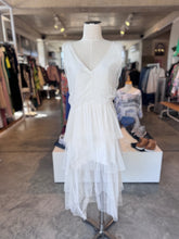 Made In Italy white sheer w sequin layered dress 8/10