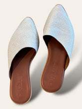 Ten Feet gold slip on shoes 4 RRP R1050