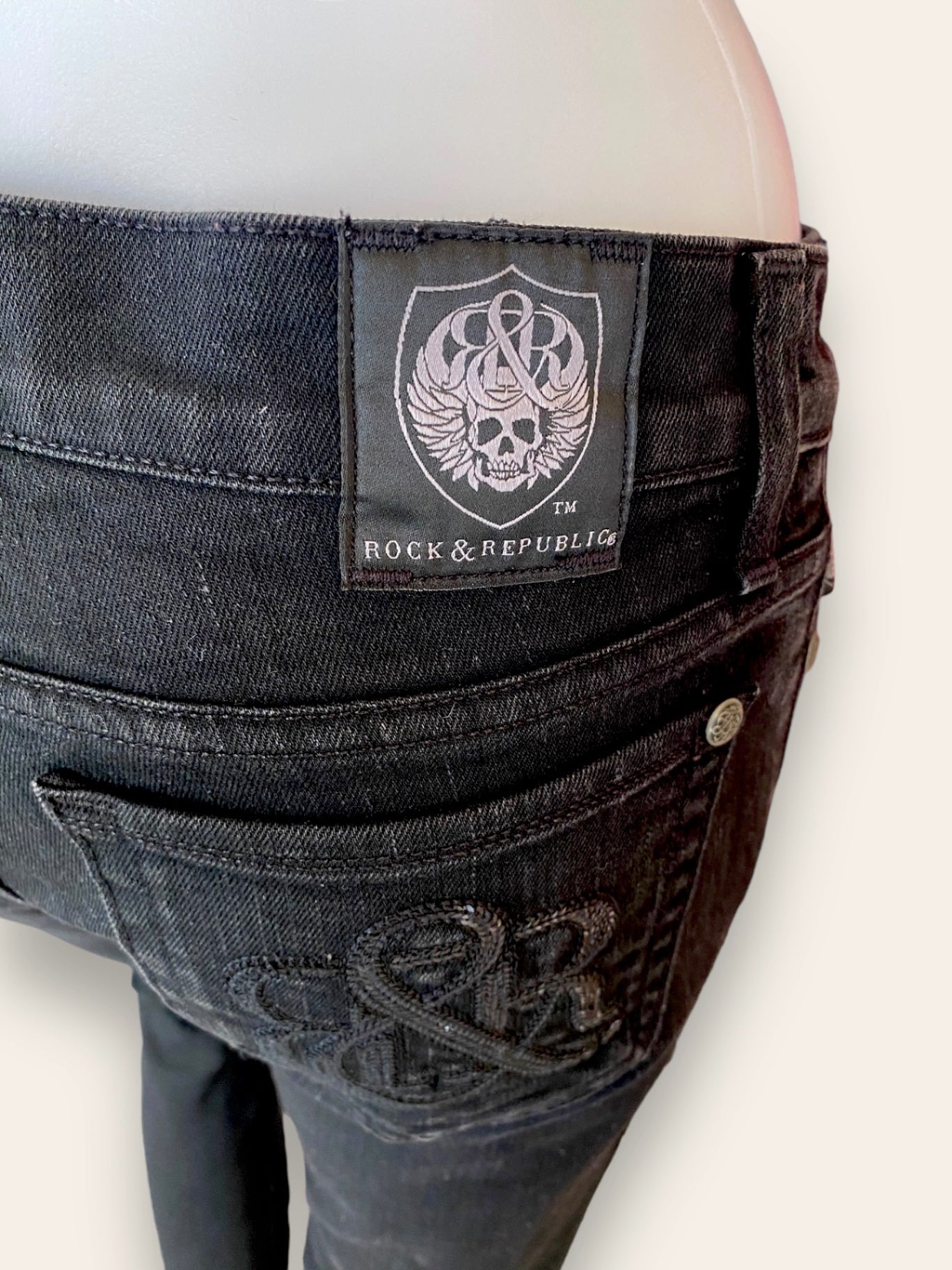 Rock & Republic black Jeans 27