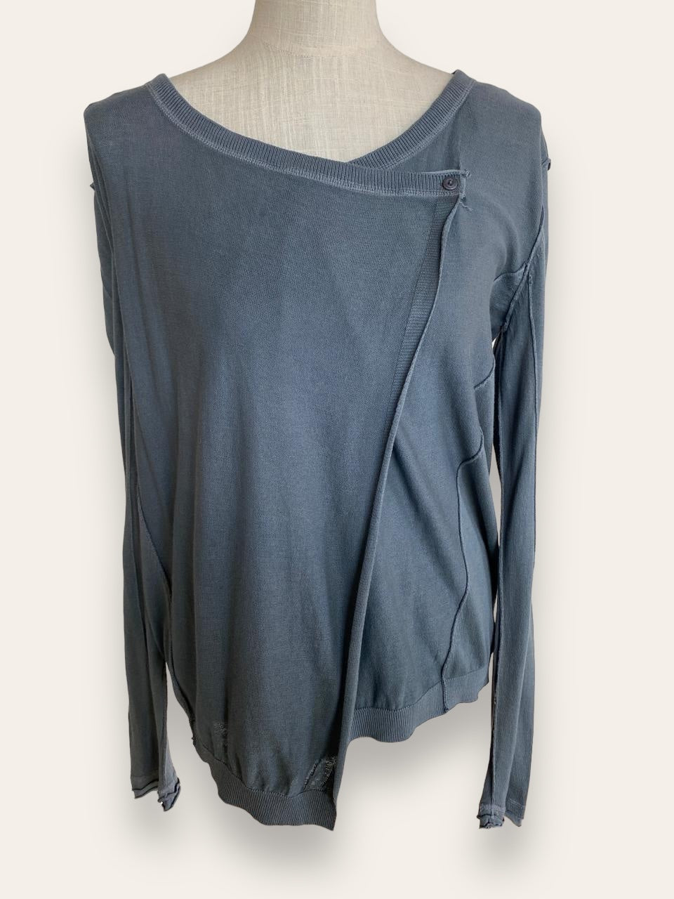 Yaya Grey top L