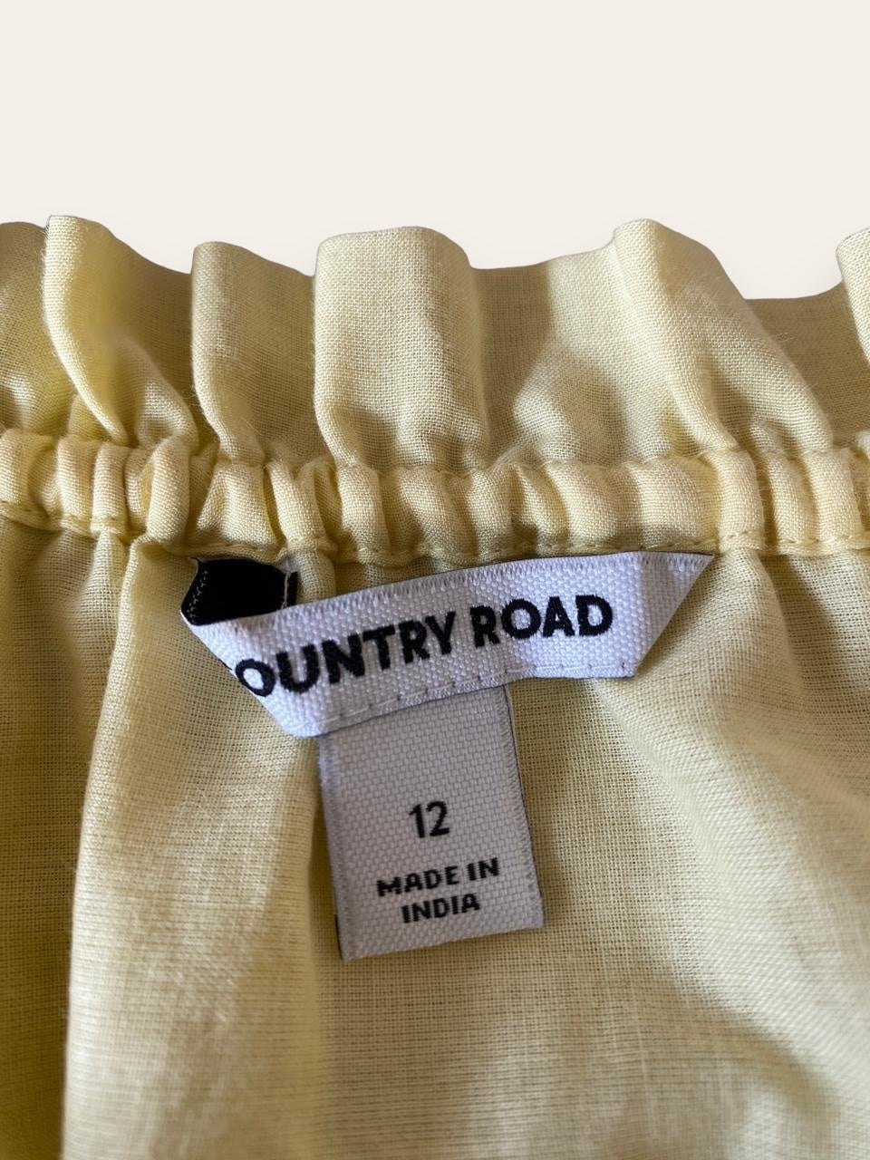 Country Road Yellow Top 12