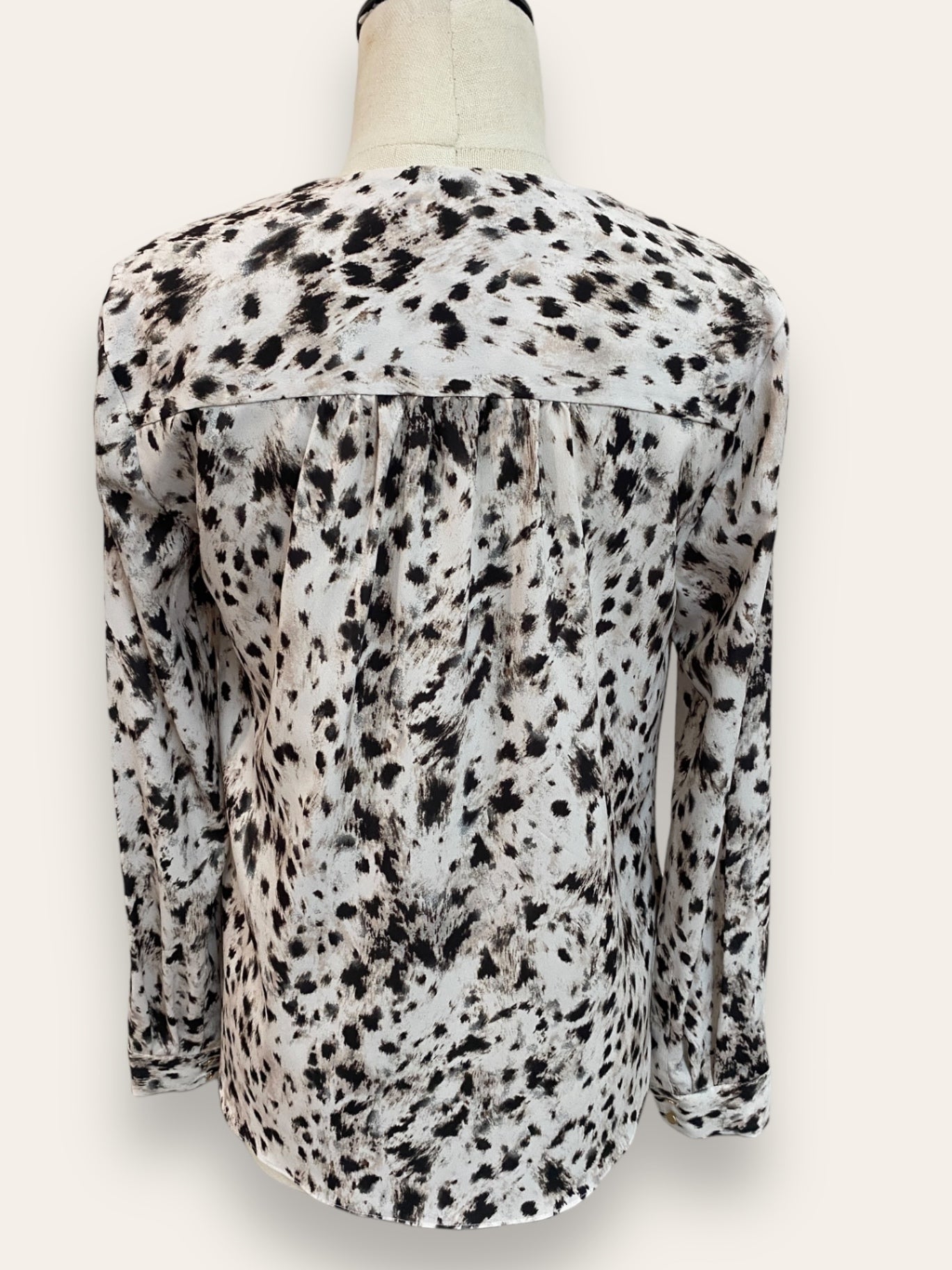 Forever New Animal print blouse EUR34