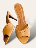 Carrano slip on tan leather heels 7