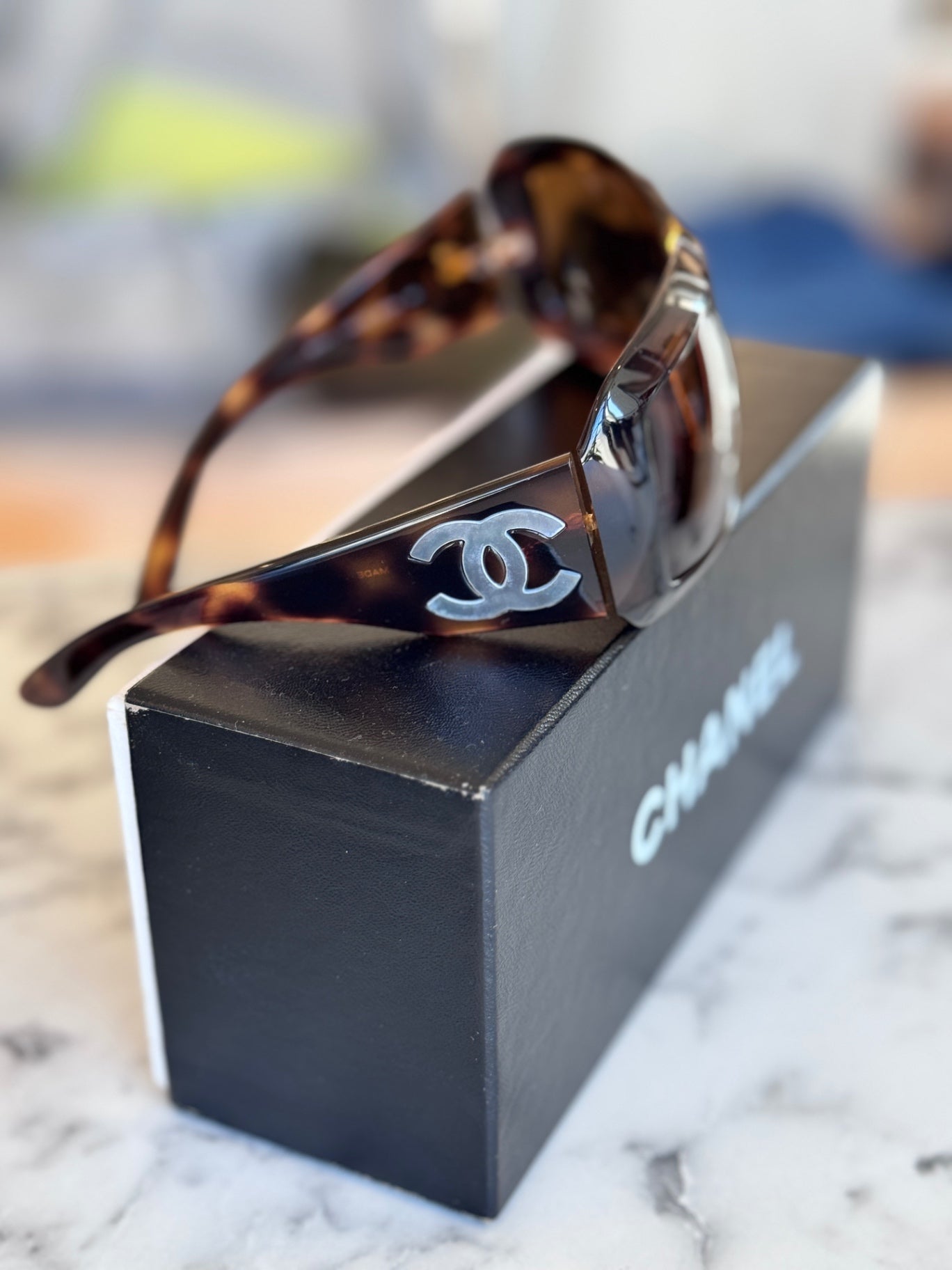 Chanel Tortoise Shell Frame CC Mother-of-Pearl  RRP $325