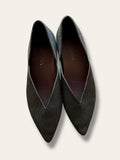 Vivaia black Pointed-toe V-Cut flats 8 (Box)