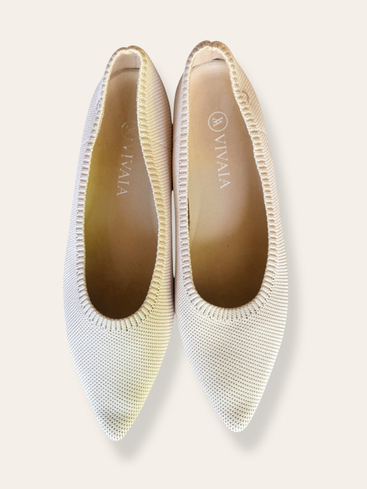 Vivaia cream Pointed-Toe Water Repellent Ballet Flats 8 (41)