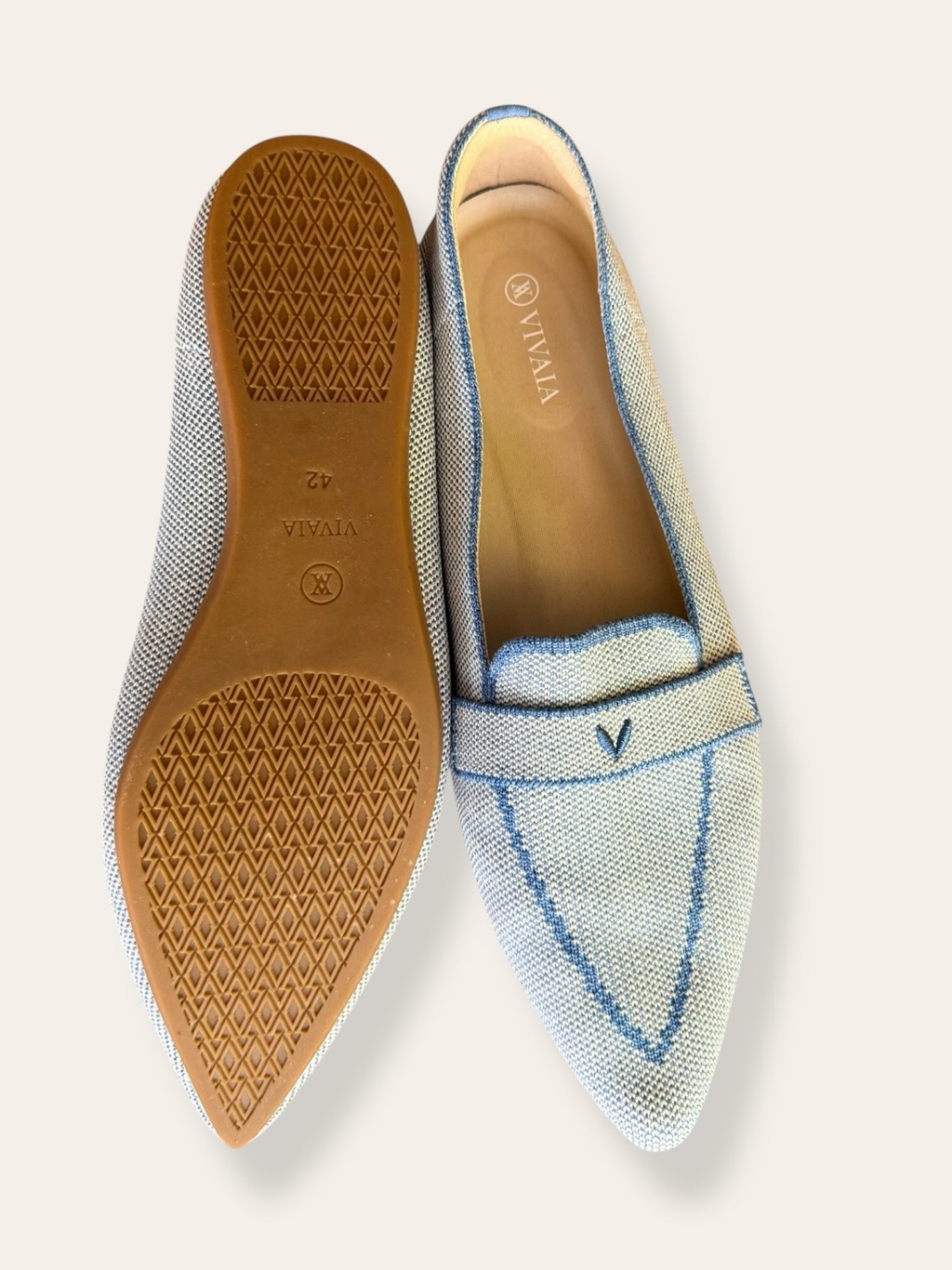 Vivaia Amelia Pointed-Toe blue Loafers size 9 (42) with box