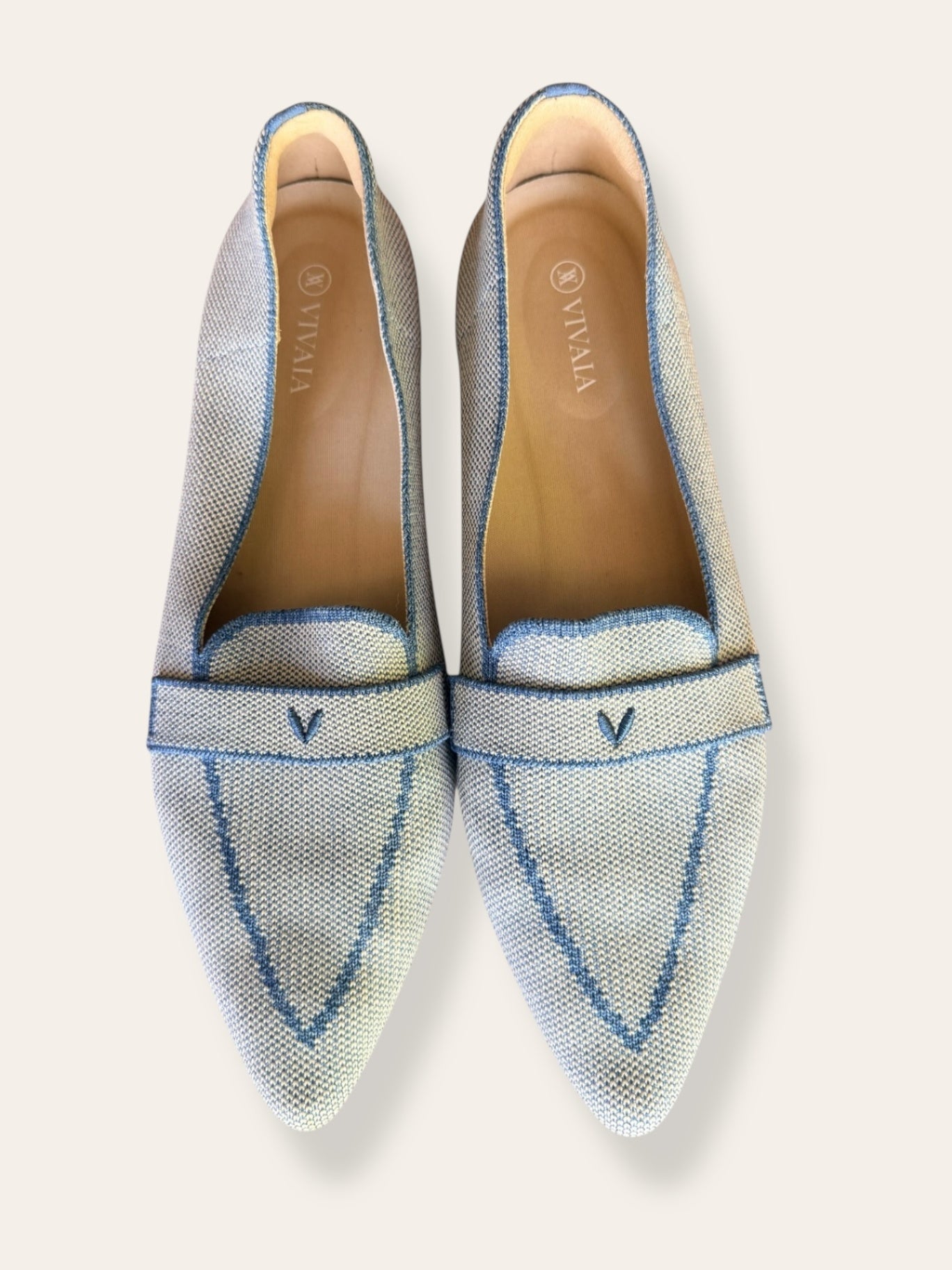 Vivaia Amelia Pointed-Toe blue Loafers size 9 (42) with box