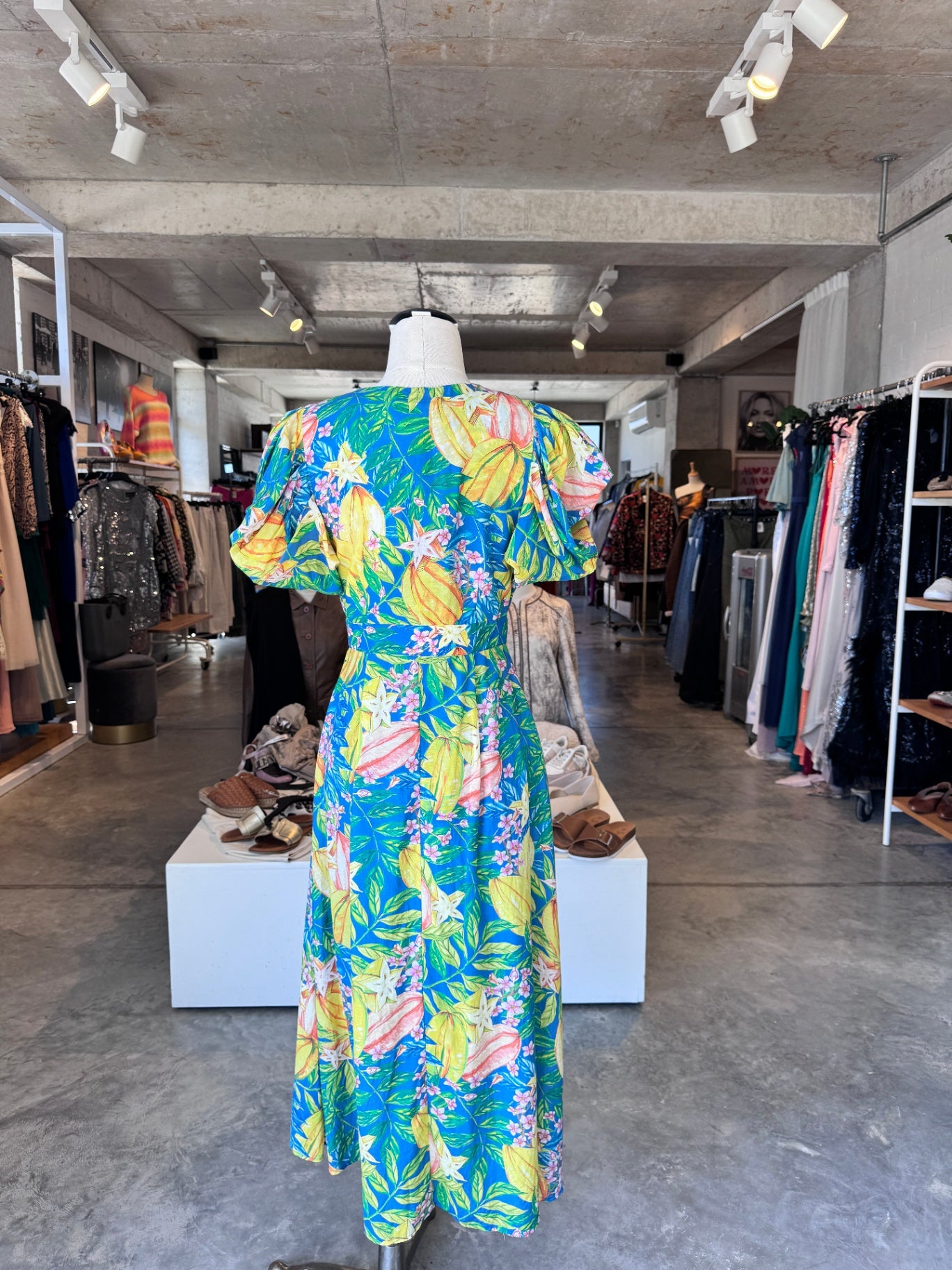 Farm Rio pinapple dress NEW w tags S RRP 2.600