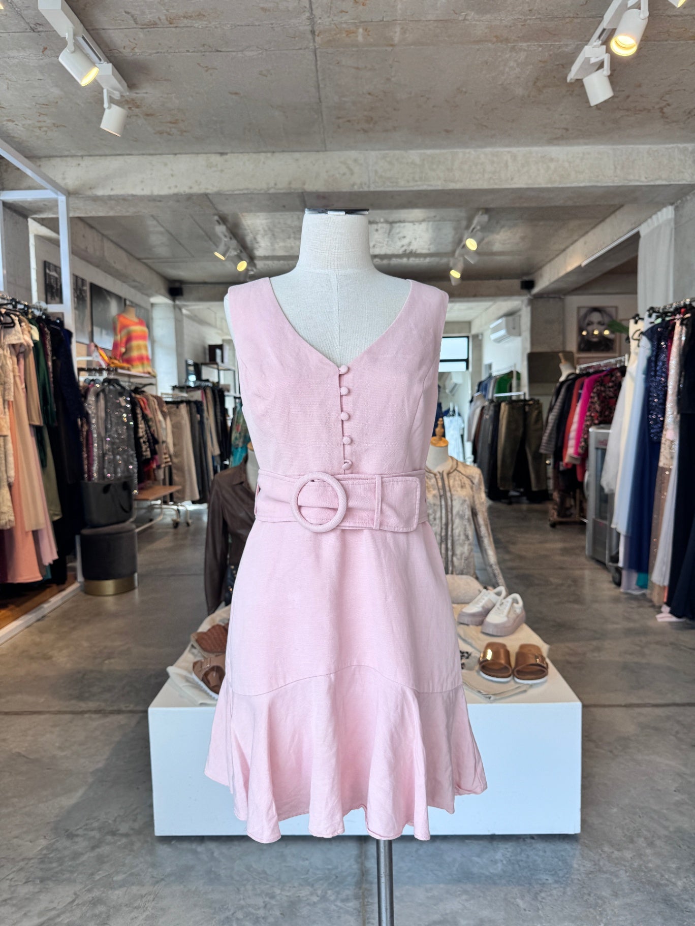 Forever New peach belted dress v neck 10