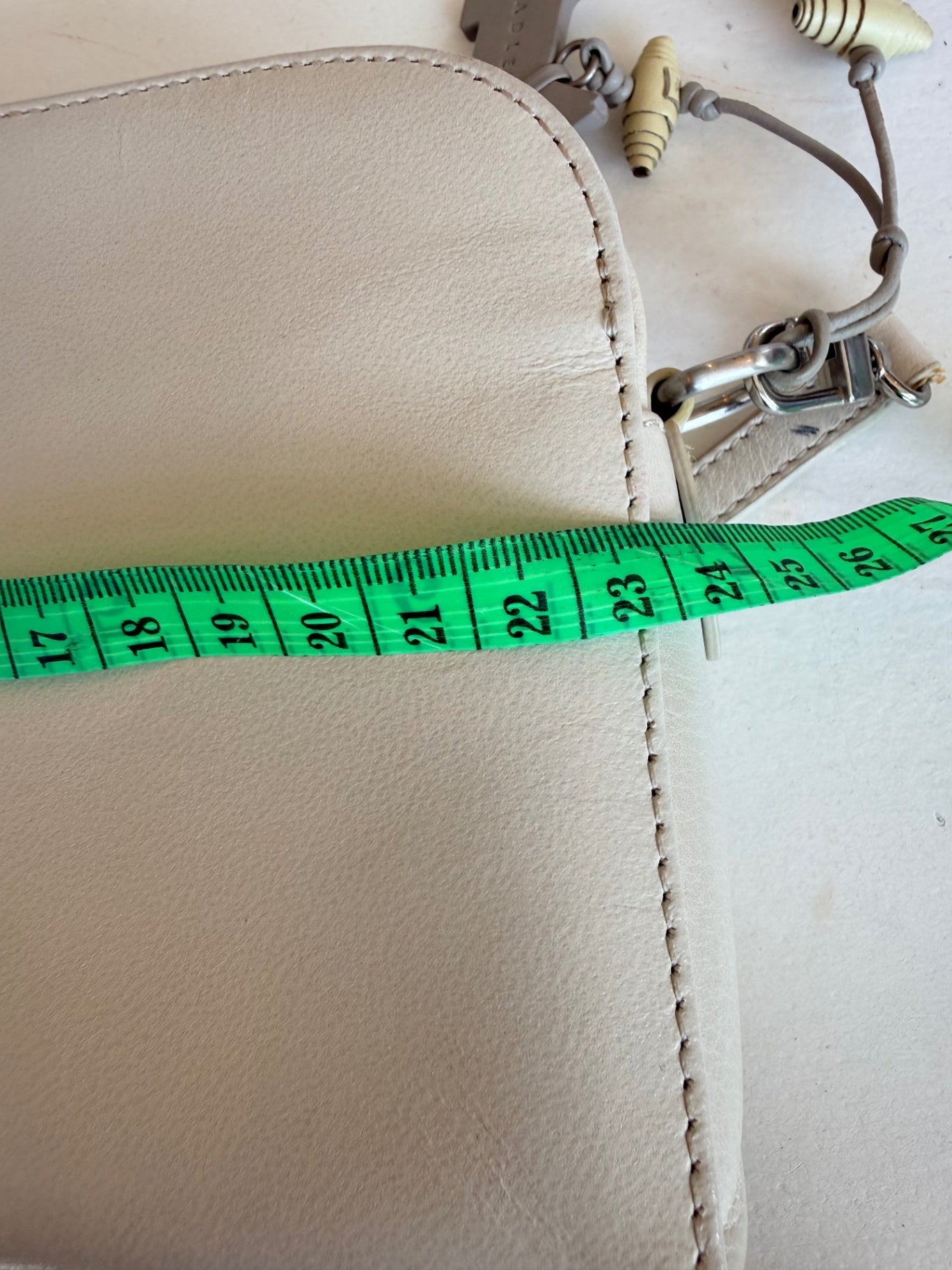 Radley Off-white shoulder bag w zip RRP 2.8 - 4K