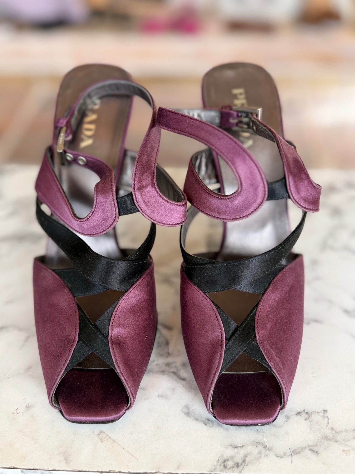 Prada purple/black satin heels size 5.5 RRP 15-20K