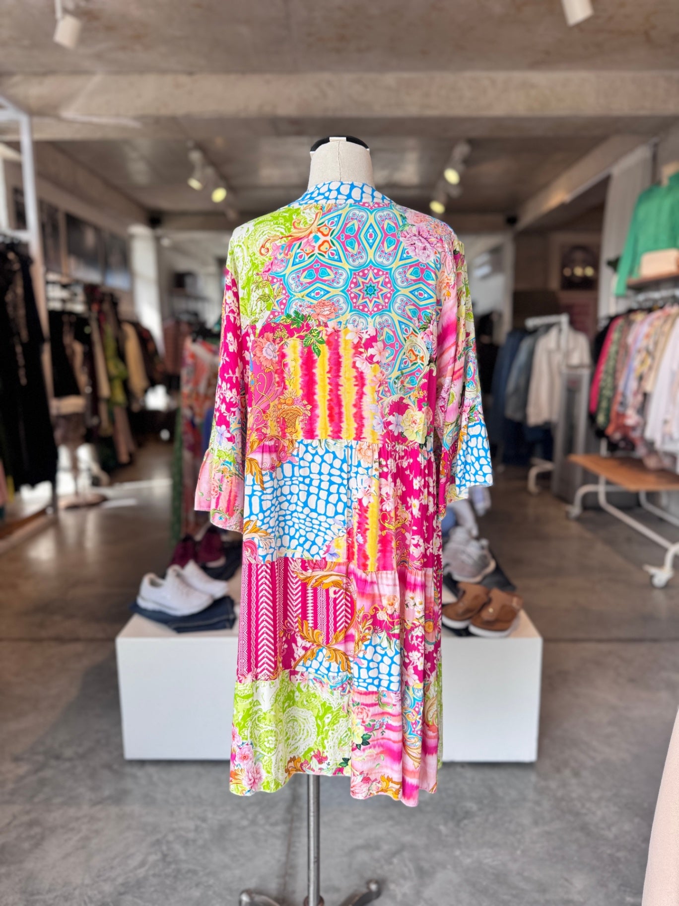 Made in Italy Meadow walk dress New with tags M/L
