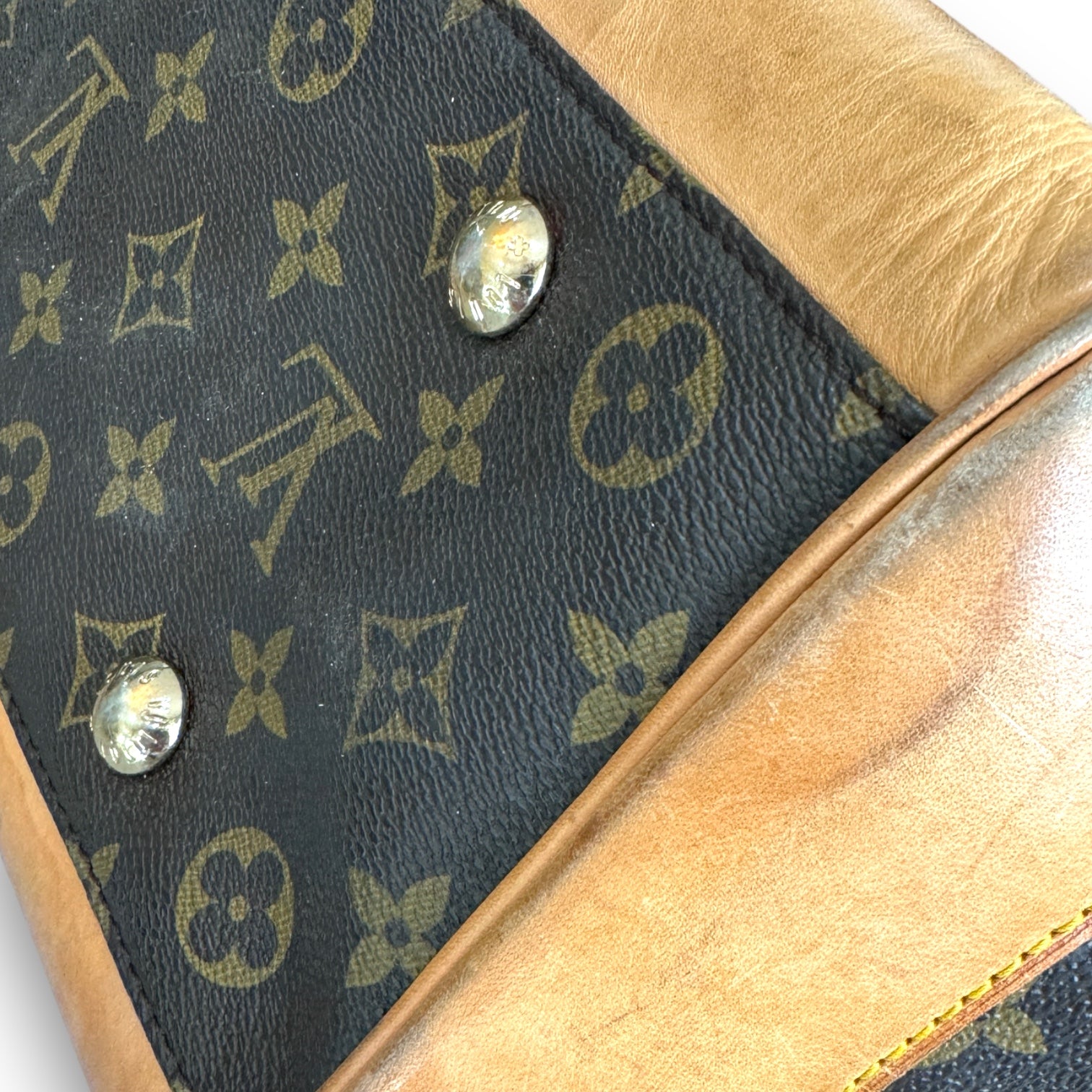 LOUIS VUITTON Monogram Beverly MM Shoulder Bag