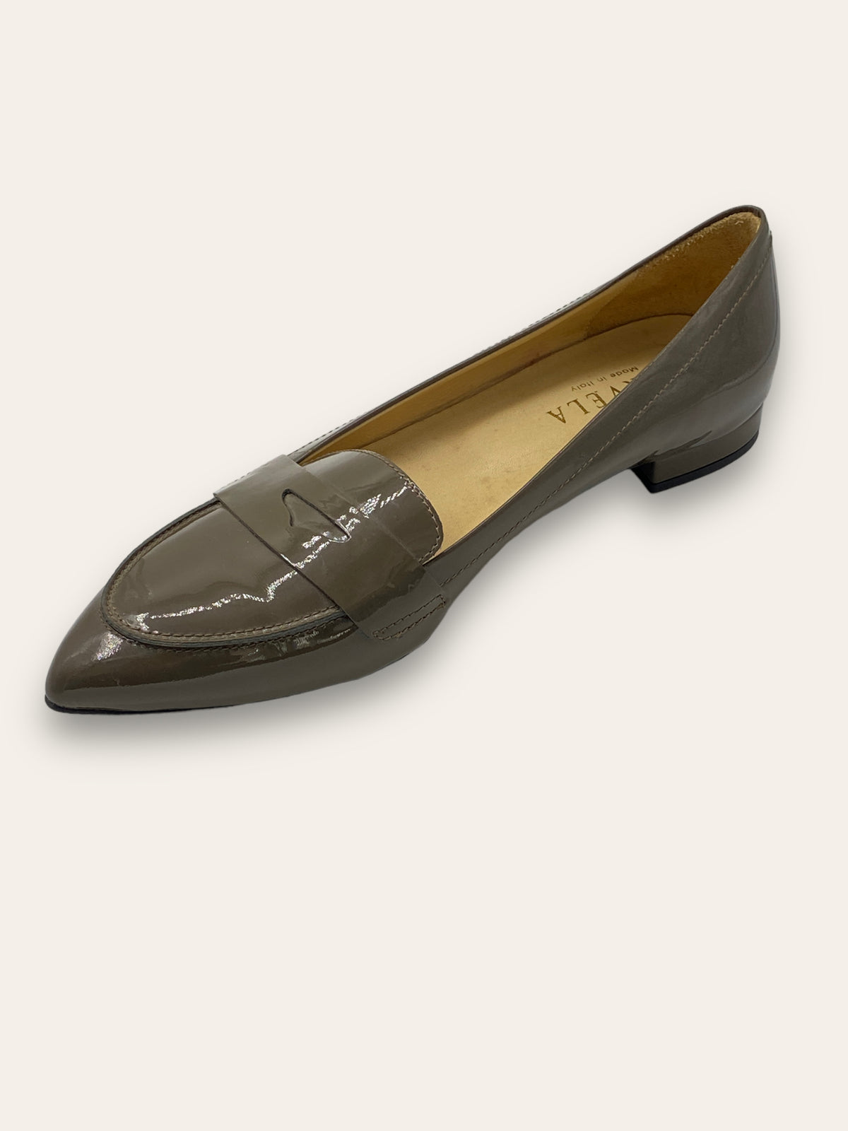 CARVELA khaki pointy patent leather shoes 5