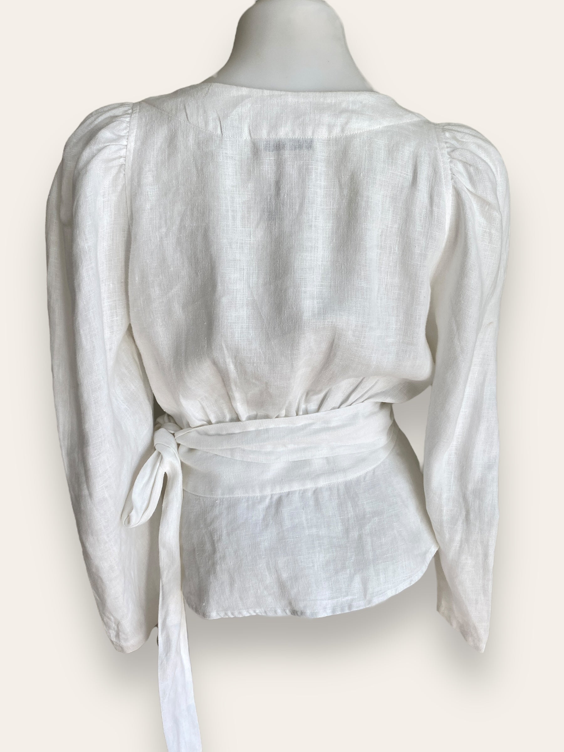 Country Road white wrap linen top 8