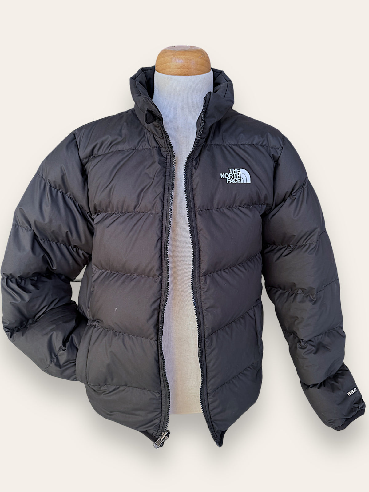 The North Face 550 black puffer jacket kids 11 12 Reversable The Backroom